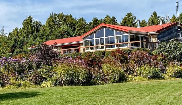 Secluded Retreat on the Richibucto River