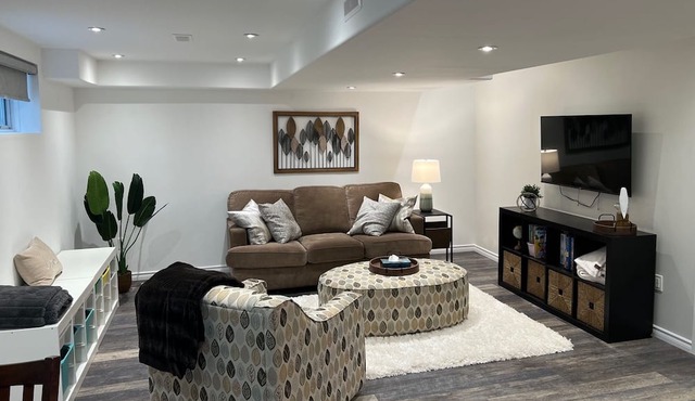 The Oake Room - Modern Convenience
