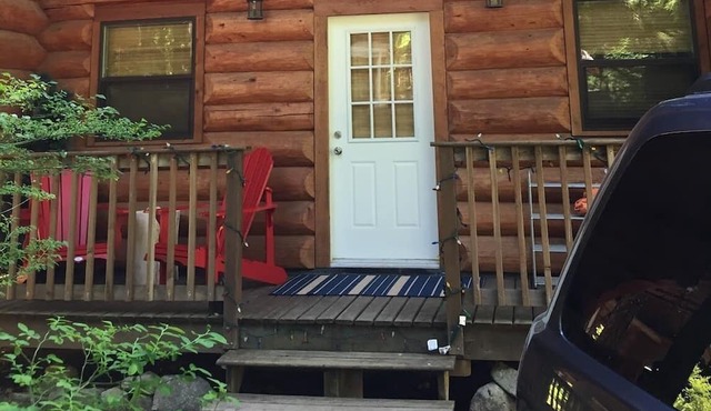Welcome to Serenity! A cozy log cabin in a beautiful area to relax & recharge.