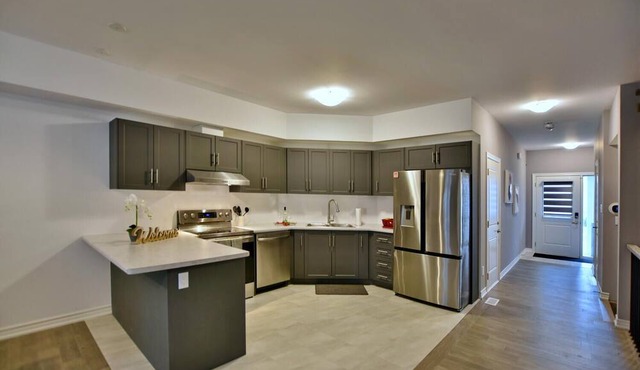 Vacation Home Close to the Blue Mountains Ski Destination - 104 Delphi Lane