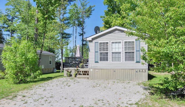 Resort Getaway - Muskoka (Severn Bridge)- Sleeps 6