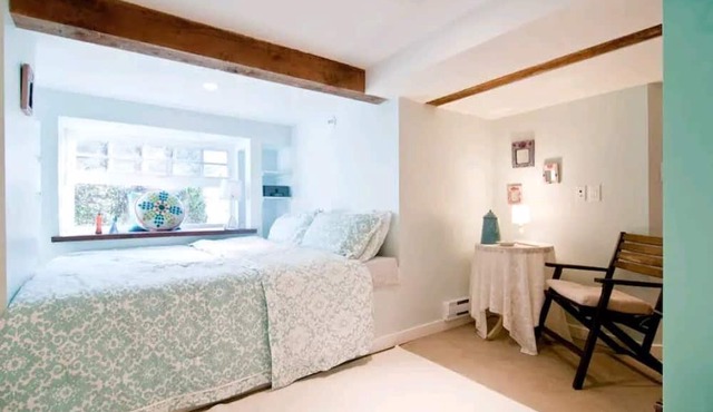 The Nook in Kitsilano