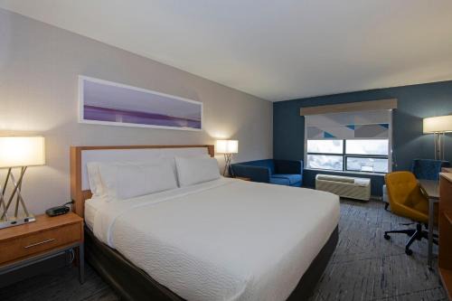 Holiday Inn Express Kamloops Ihg Hotel 